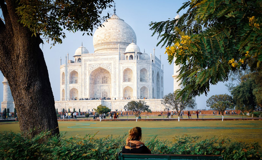 Discover the Timeless Splendor Same Day Agra Tour by Car